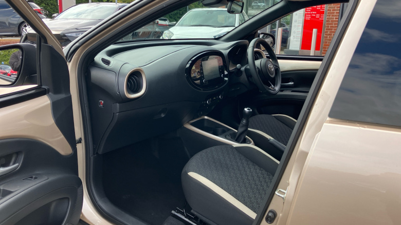 Toyota Aygo X 1.0 VVT-i Air Edition 5dr Petrol Hatchback